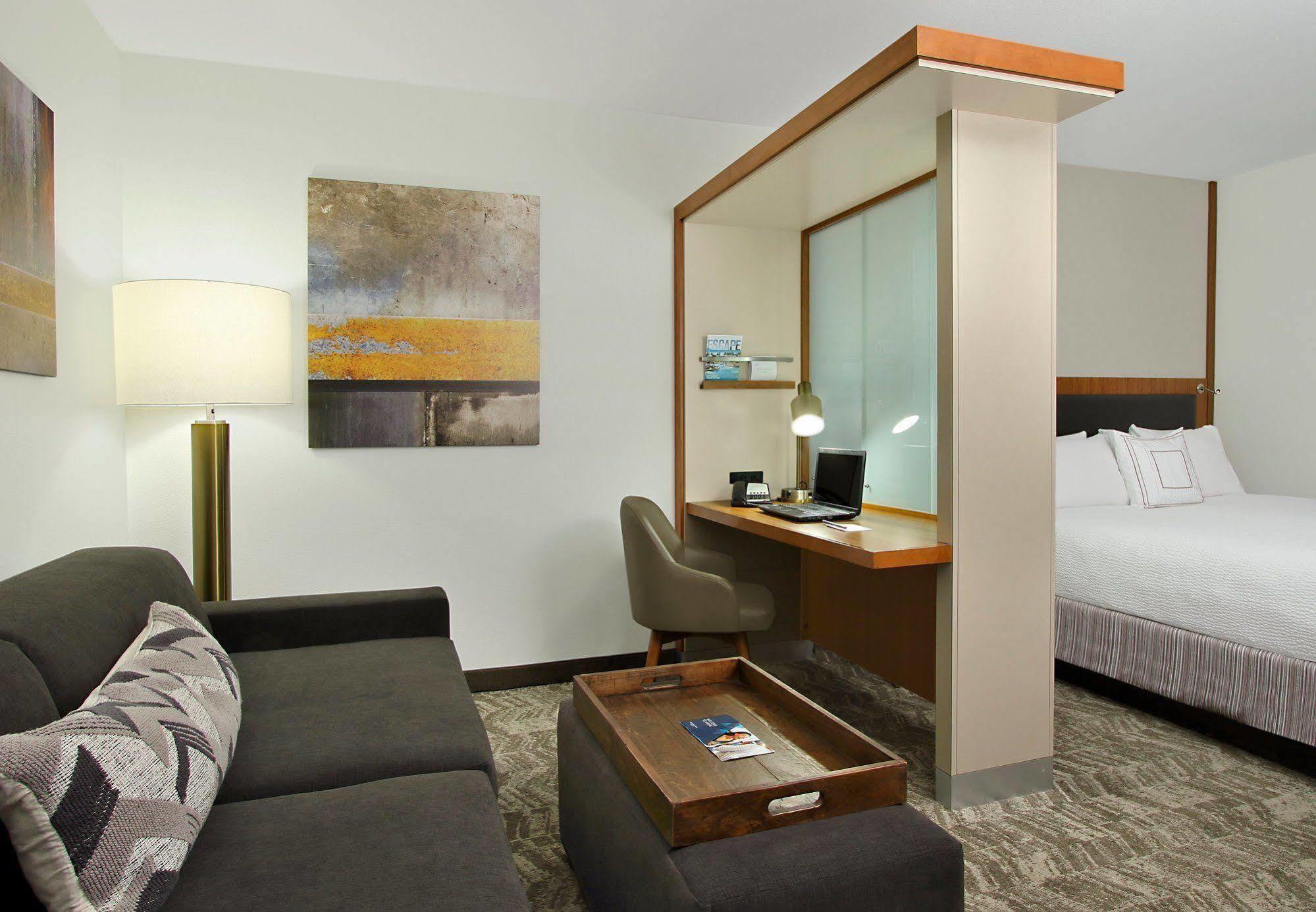 SpringHill Suites by Marriott Madera Exteriör bild
